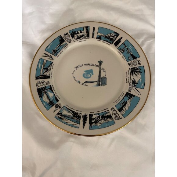 Vintage Seattle Worlds Fair 1962 Souvenir Plate Blue White Space Needle - Picture 1 of 12